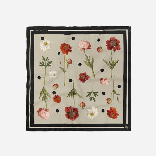 No. 10 _ Fleur in Black